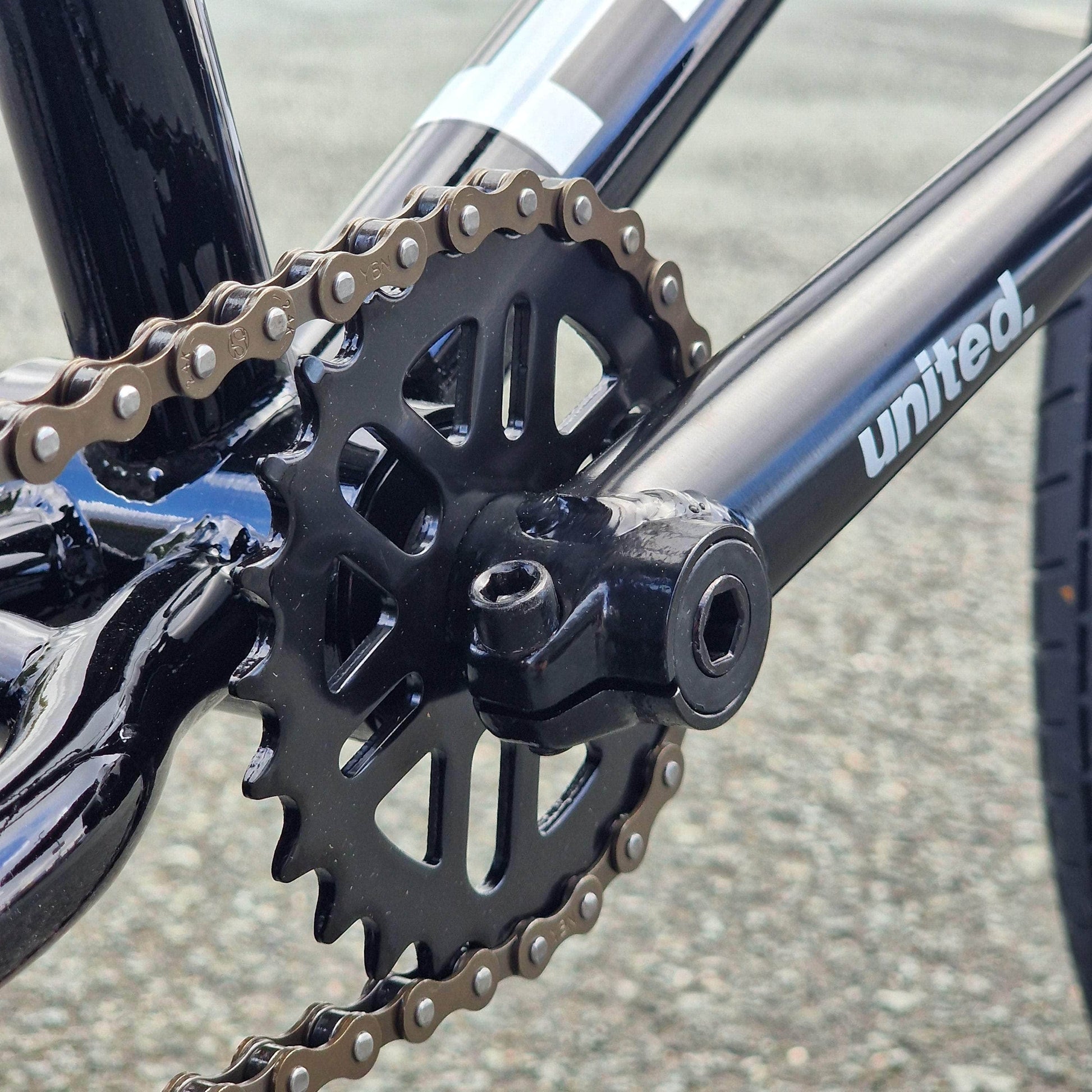 United BMX Bikes 20.25 / Gloss Black United Recruit 20.25" TT Bike Gloss Black