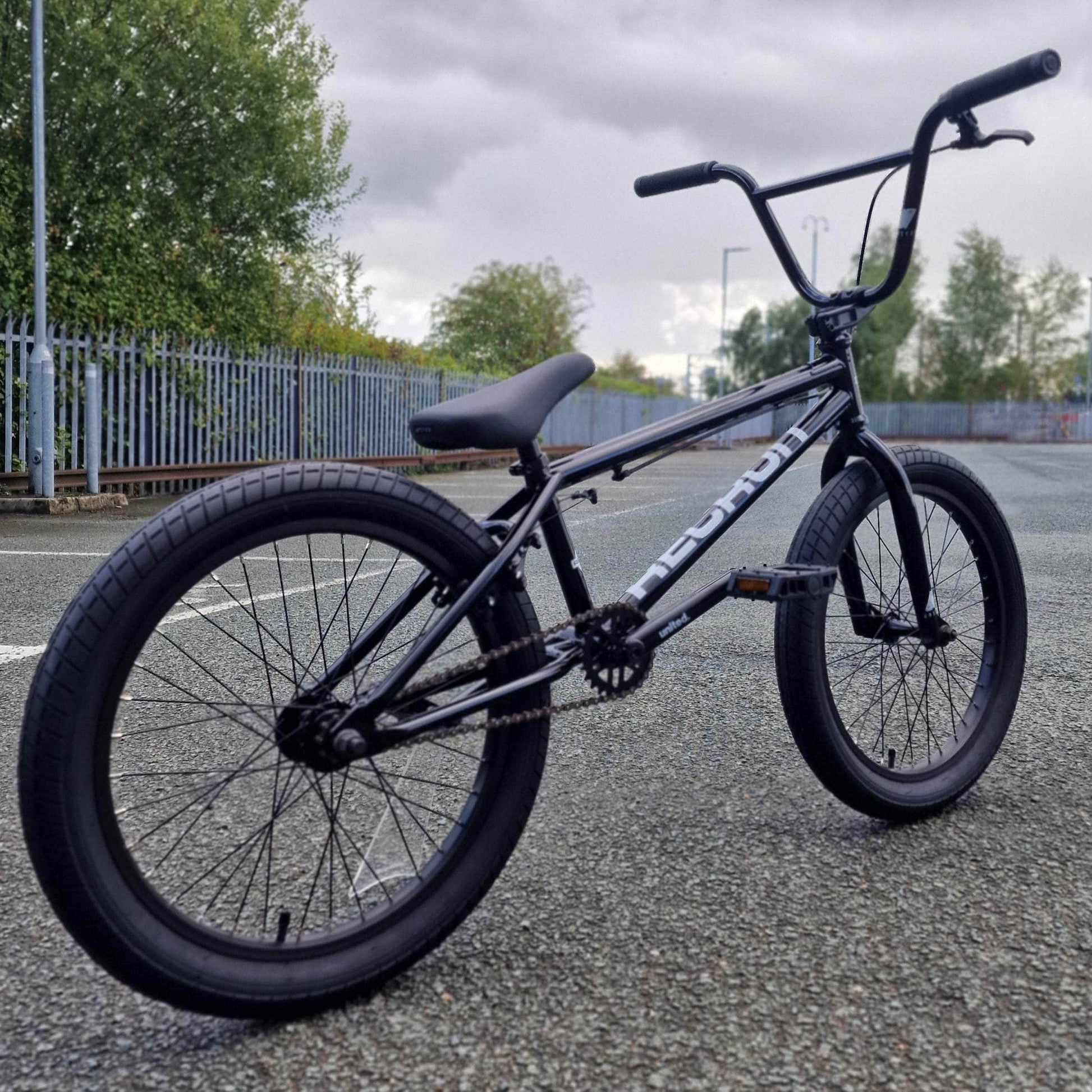 United BMX Bikes 20.25 / Gloss Black United Recruit 20.25" TT Bike Gloss Black