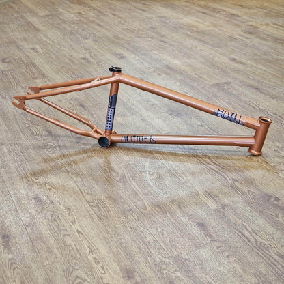 United BMX Parts United Zuin Miki Fleck Signature Frame Trans Bronze