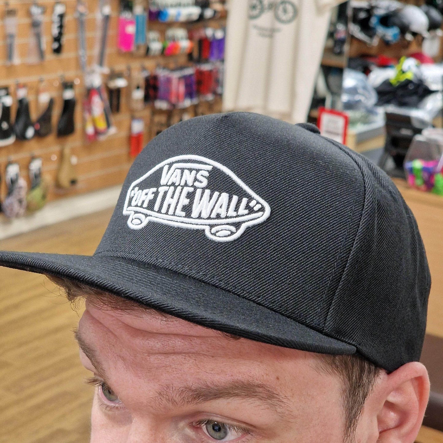 Vans Clothing & Shoes Black Vans Classic Snapback Cap Black