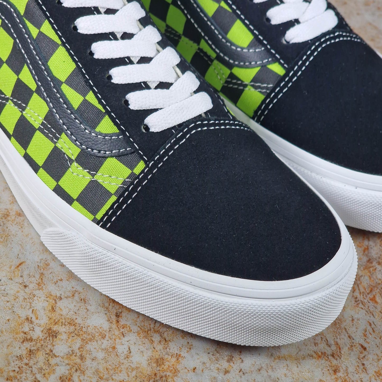 Vans Clothing & Shoes Vans Old Skool Shoes Checkerboard Black / Green Foam