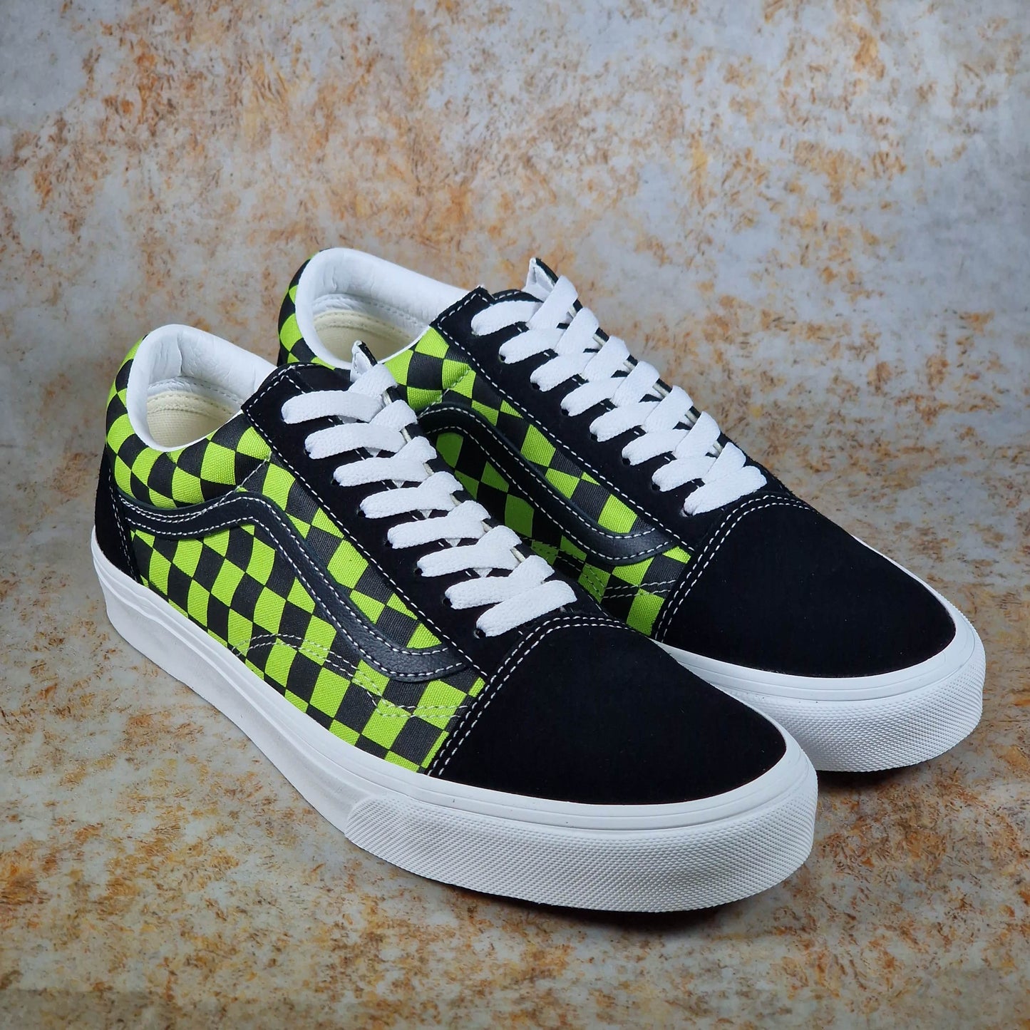 Vans Clothing & Shoes Vans Old Skool Shoes Checkerboard Black / Green Foam