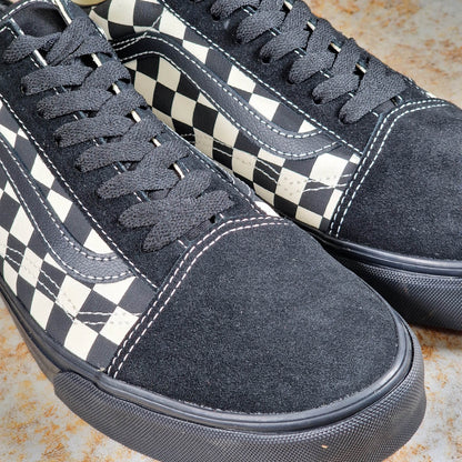 Vans Clothing & Shoes Vans Old Skool Shoes Checkerboard Black / White