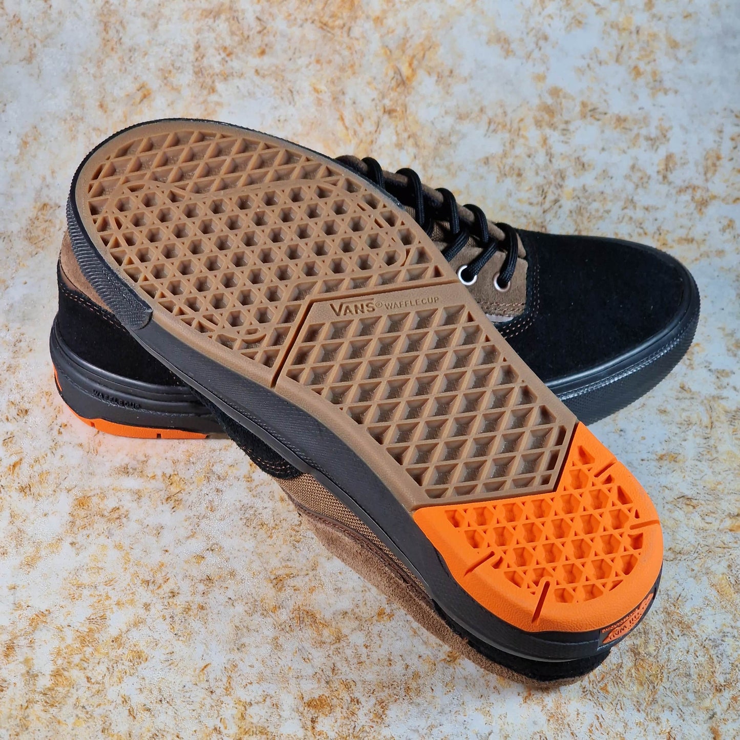 Vans Clothing & Shoes Vans Skate Era Wafflecup Shoes Black / Brown