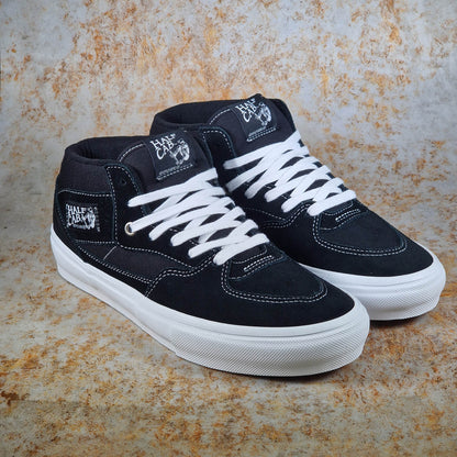 Vans Clothing & Shoes Vans Skate Half Cab Shoes Black / White