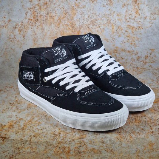 Vans Clothing & Shoes Vans Skate Half Cab Shoes Black / White