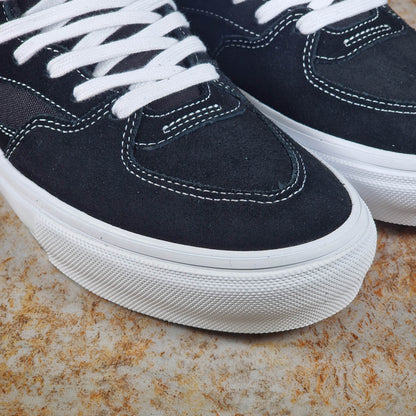 Vans Clothing & Shoes Vans Skate Half Cab Shoes Black / White
