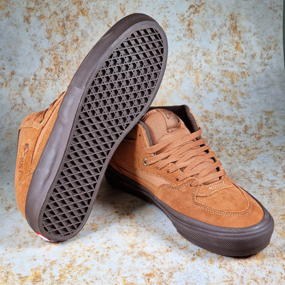 Vans Clothing & Shoes Vans Skate Half Cab Shoes Golden Brown / Gum