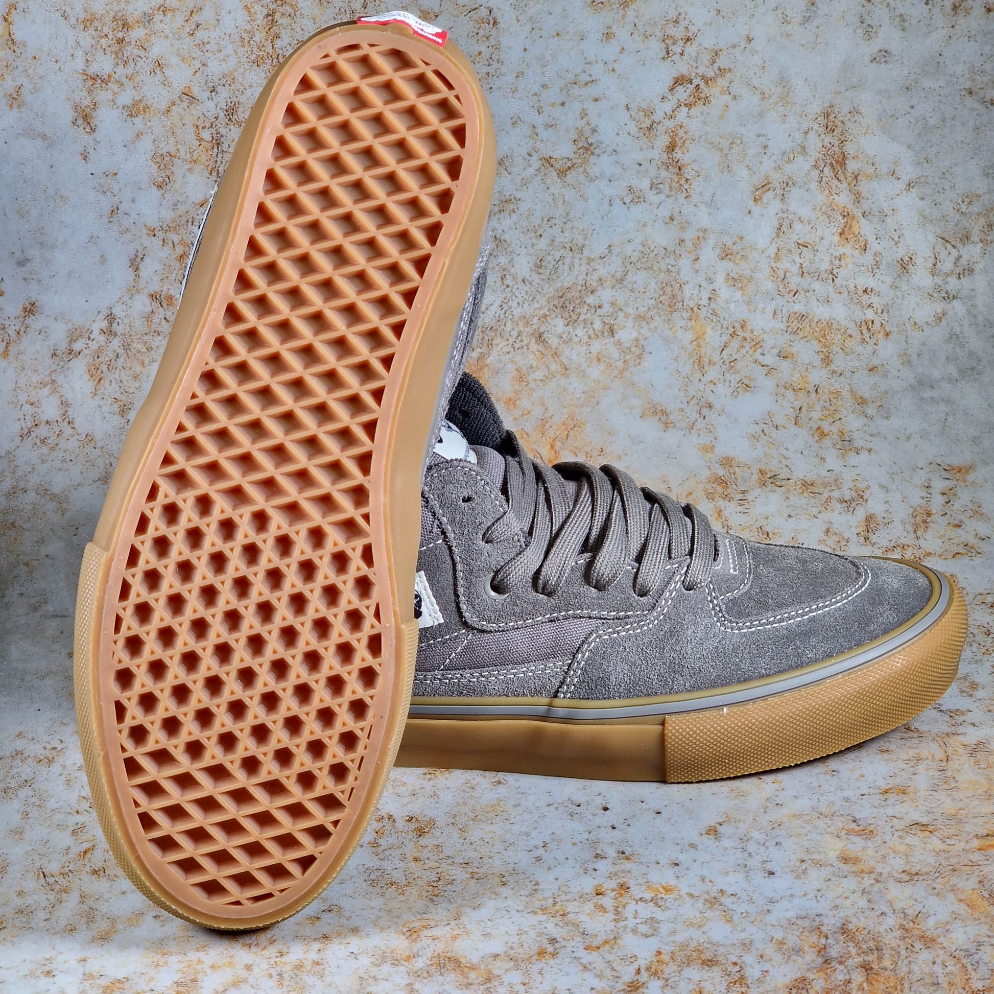Vans Clothing & Shoes Vans Skate Half Cab Shoes Walnut / Gum
