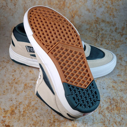 Vans Clothing & Shoes Vans Skate Half Cab Wafflecup Shoes Oatmeal / Deep Teal