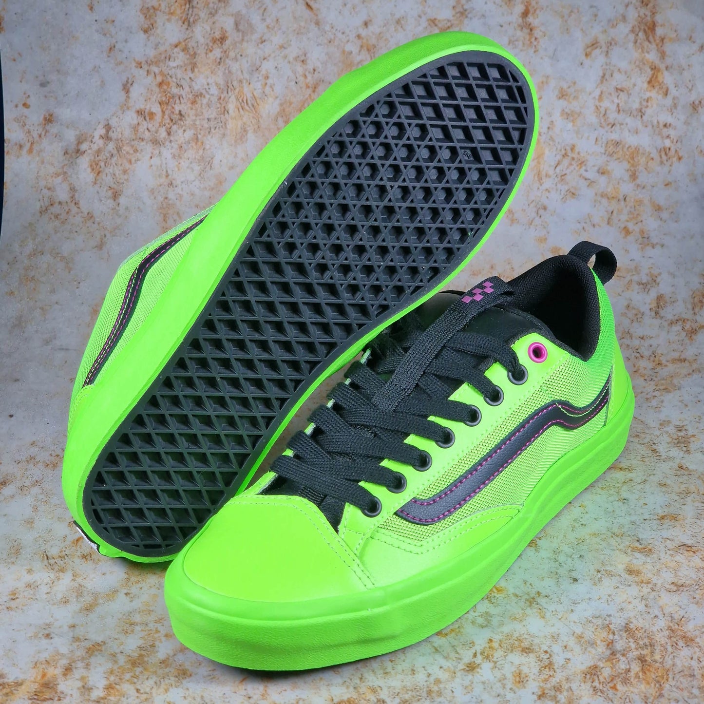 Vans Clothing & Shoes Vans Skate Old Skool 36 + Shoes Acid Airbrush Black / Green Geck
