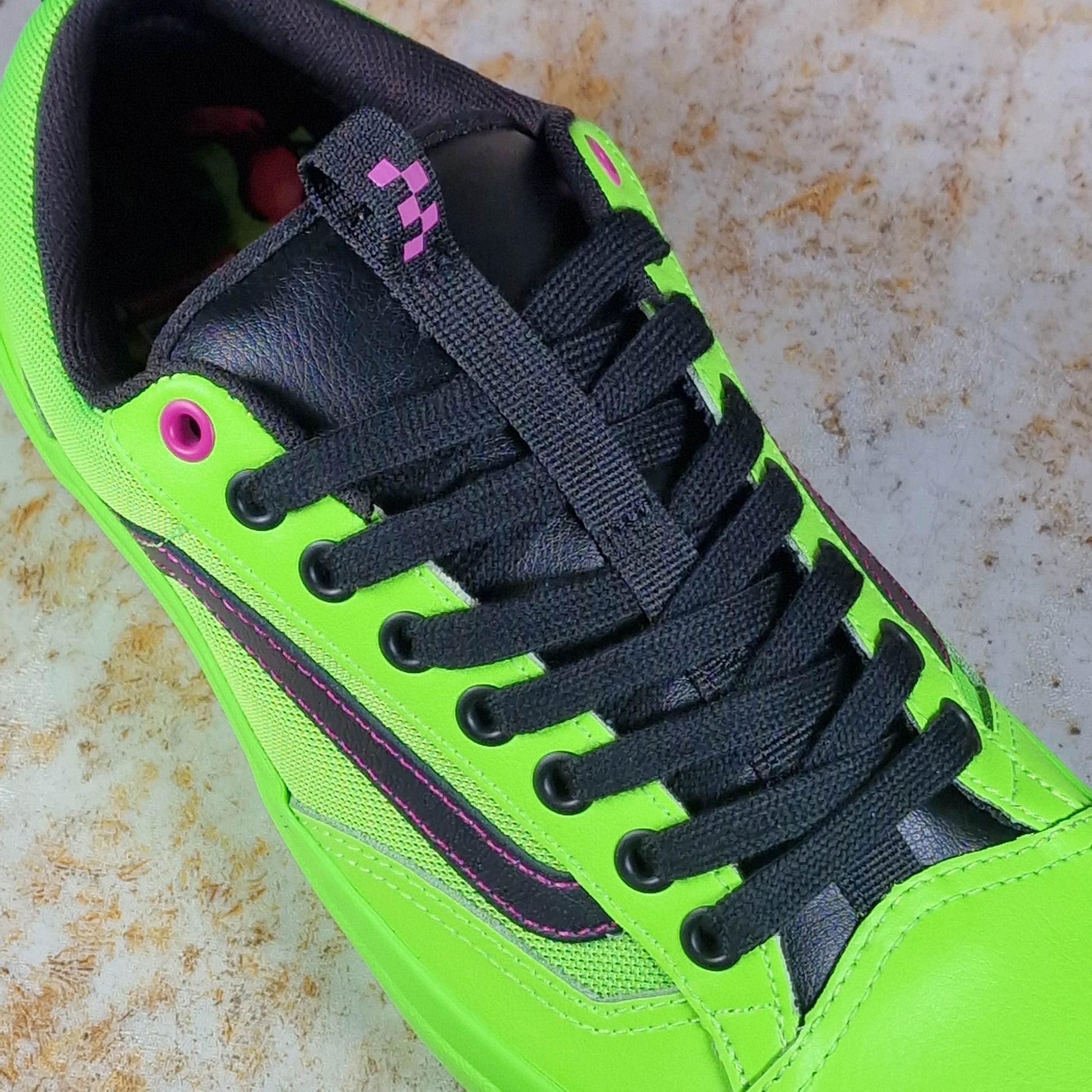 Vans Clothing & Shoes Vans Skate Old Skool 36 + Shoes Acid Airbrush Black / Green Geck