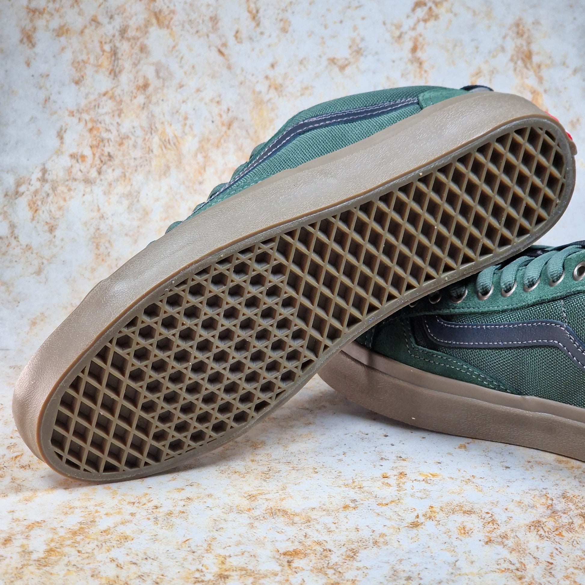 Vans Clothing & Shoes Vans Skate Old Skool 36 + Shoes Green / Gum