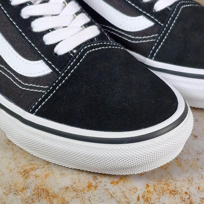 Vans Clothing & Shoes Vans Skate Old Skool Shoes Black / White