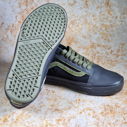 Vans Clothing & Shoes Vans x Willow Skate Old Skool Wafflecup Shoes Green / Black