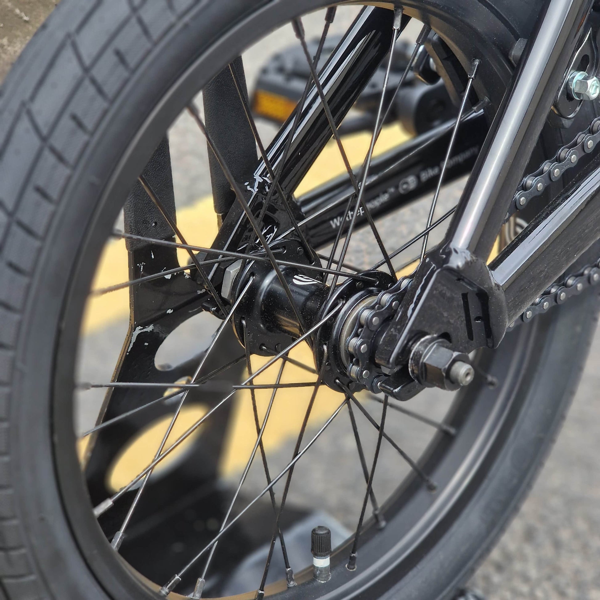 We The People BMX Bikes Black We The People Aerox 16 inch Bike Black