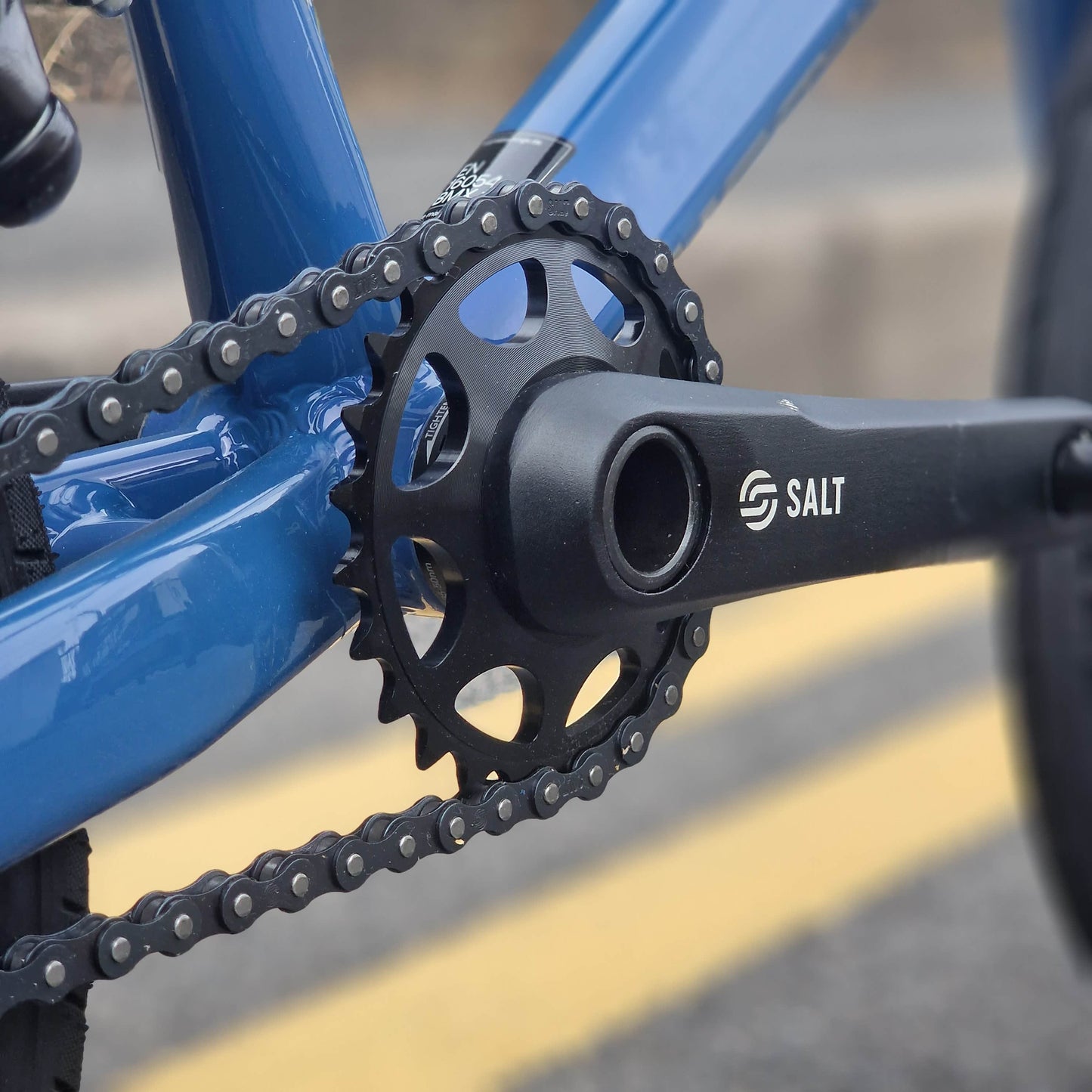 We The People BMX Bikes Midnight Blue Metallic We The People Aerox 16 inch Bike Midnight Blue Metallic