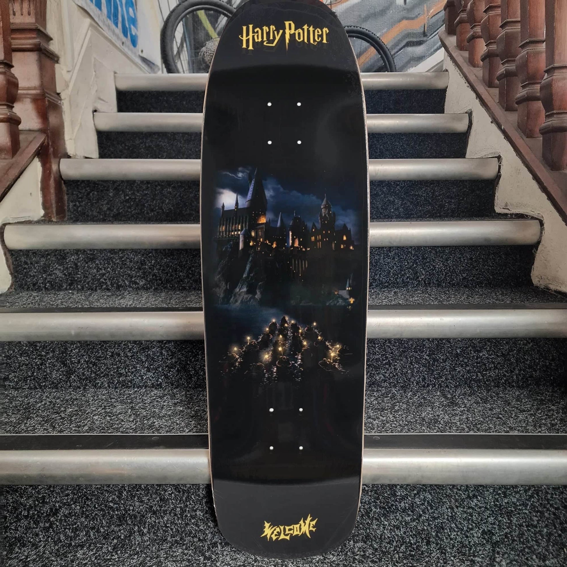 Welcome Skateboards 9.75 Welcome x Harry Potter Arrival on Slappy Slap Black / Gold Foil 9.75" Skateboard Deck