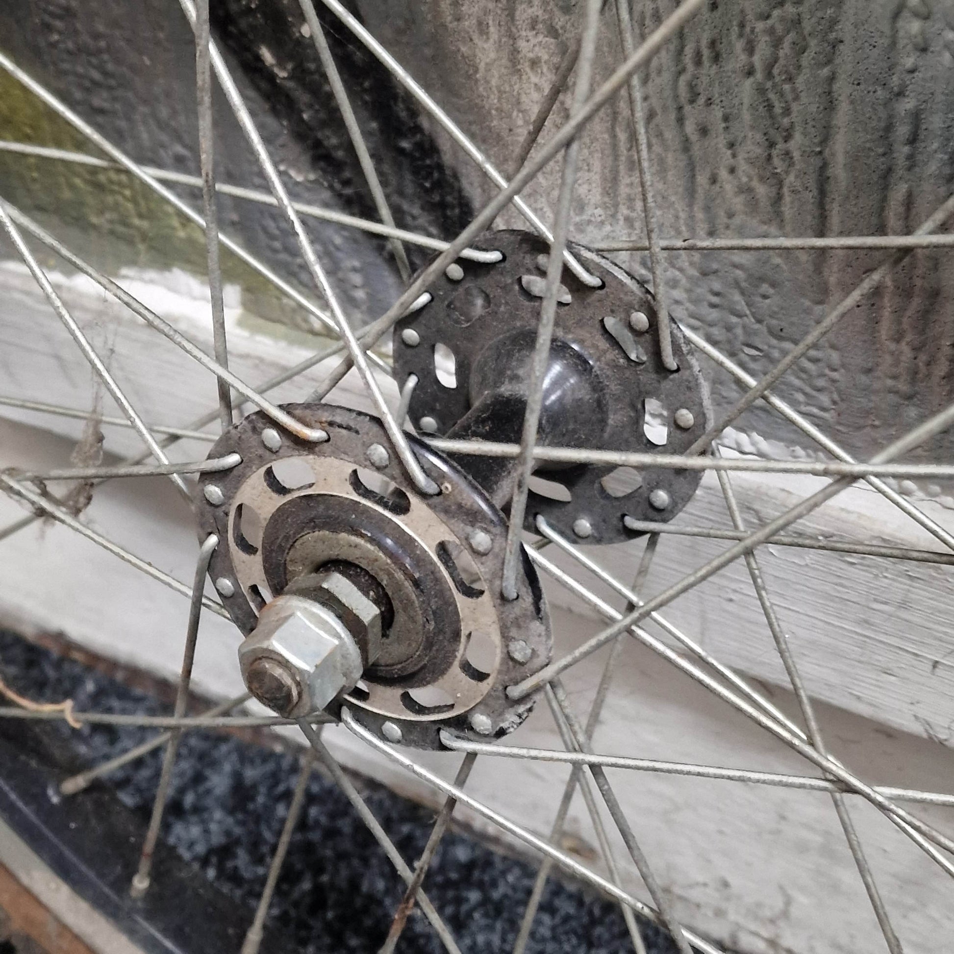 Whitefield Old School BMX Whitefield Survivor Old School Survivor Front Wheel Alloy Rim Black/Silver