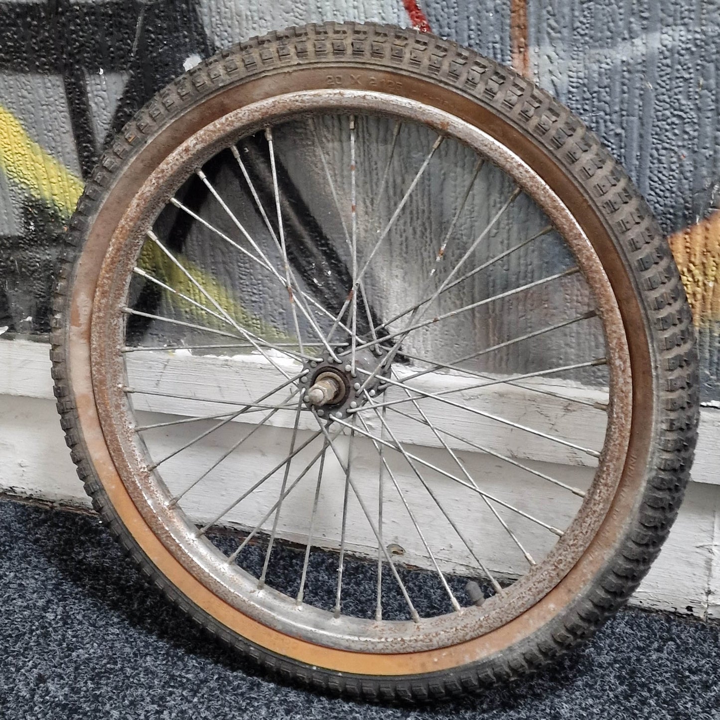 Whitefield Old School BMX Whitefield Survivor Old School Survivor Front Wheel Steel Rim Black/Chrome