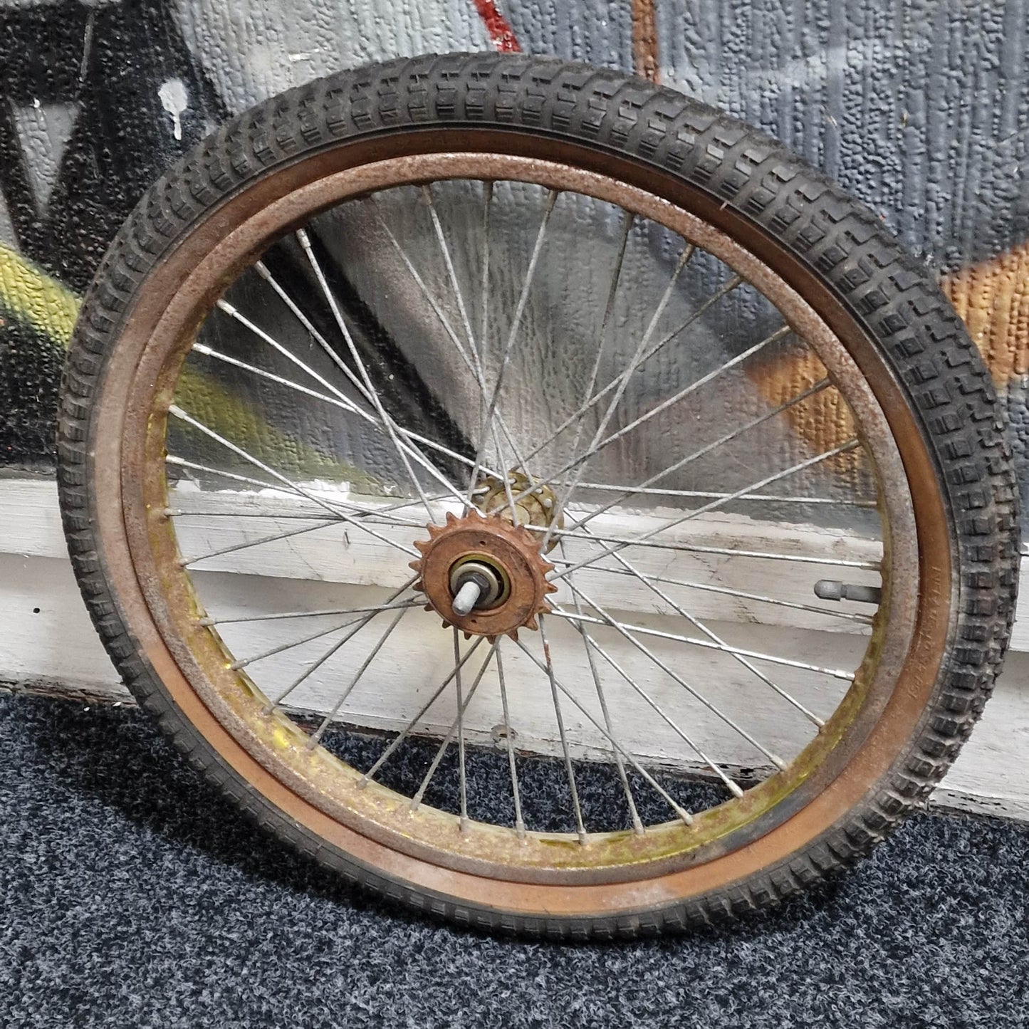 Whitefield Old School BMX Whitefield Survivor Old School Survivor Rear Wheel Steel Rim 36H Gold/Chrome