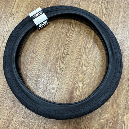 Colony BMX Parts Black / 2.35 Colony Griplock Tyre