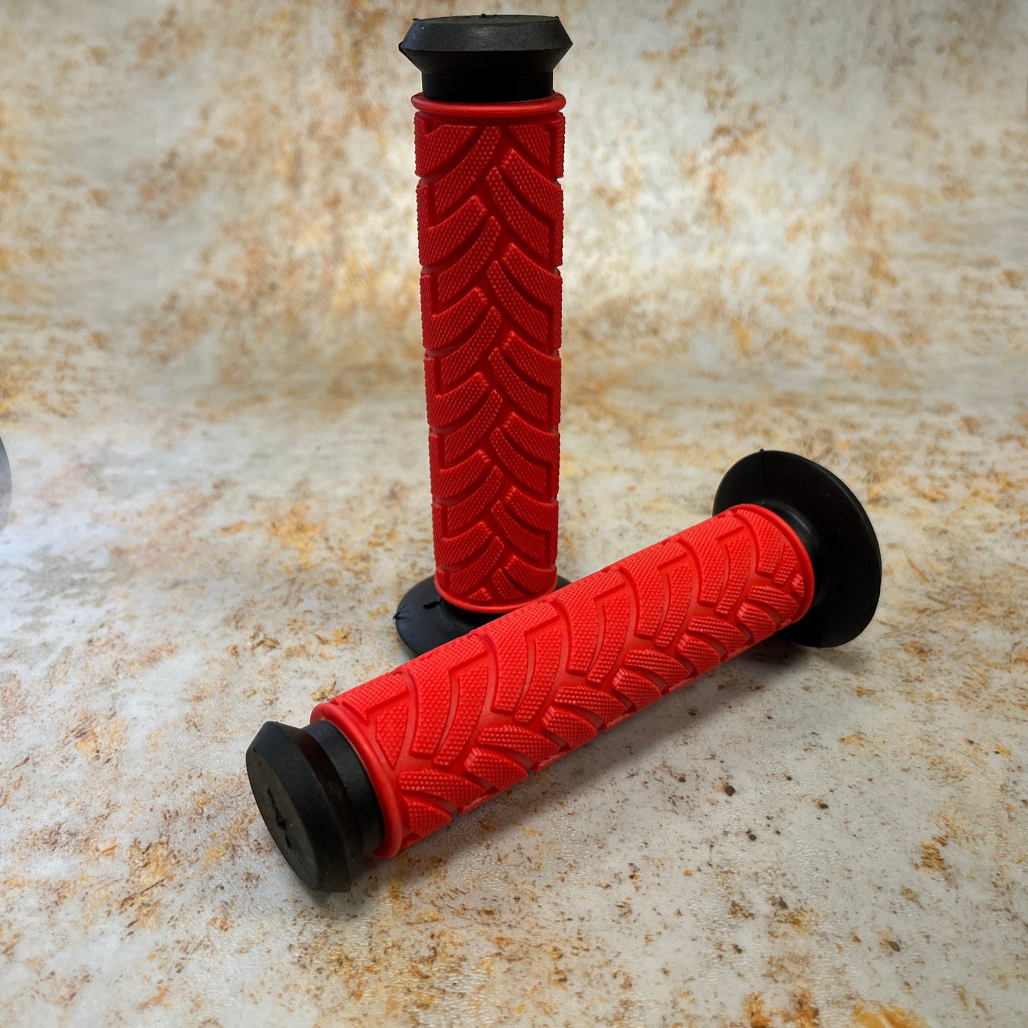 D20 Old School BMX Black/Red D20 Kraton Dual Compound Grips