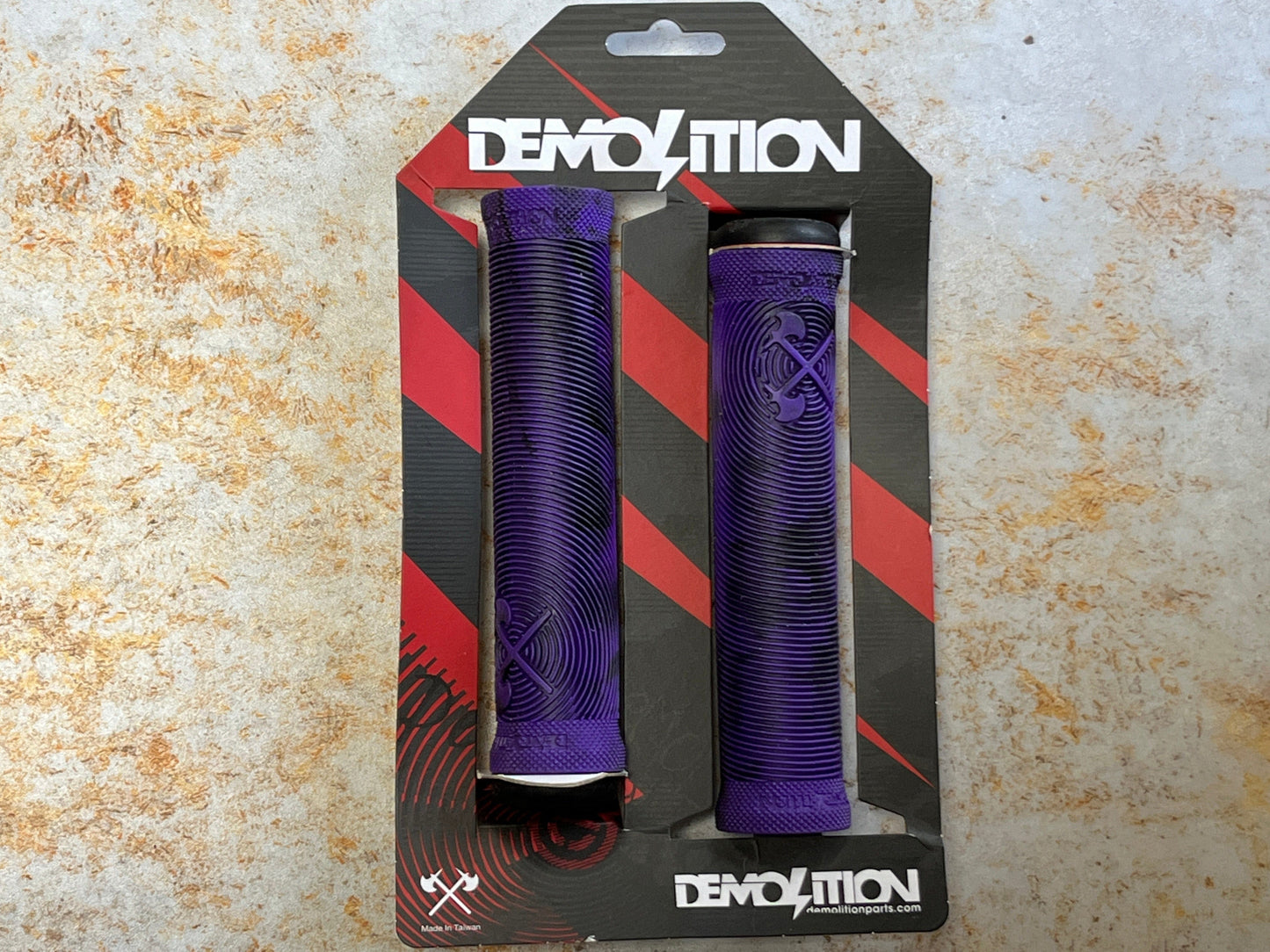 Demolition BMX BMX Parts Black/Purple Demolition Axes Flangeless Grips