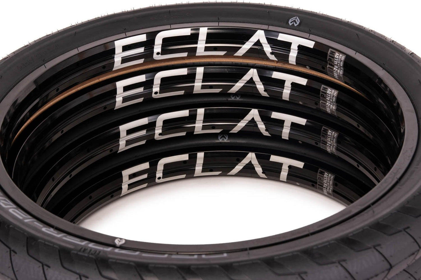 Eclat Decoder Competition 120psi Tyre