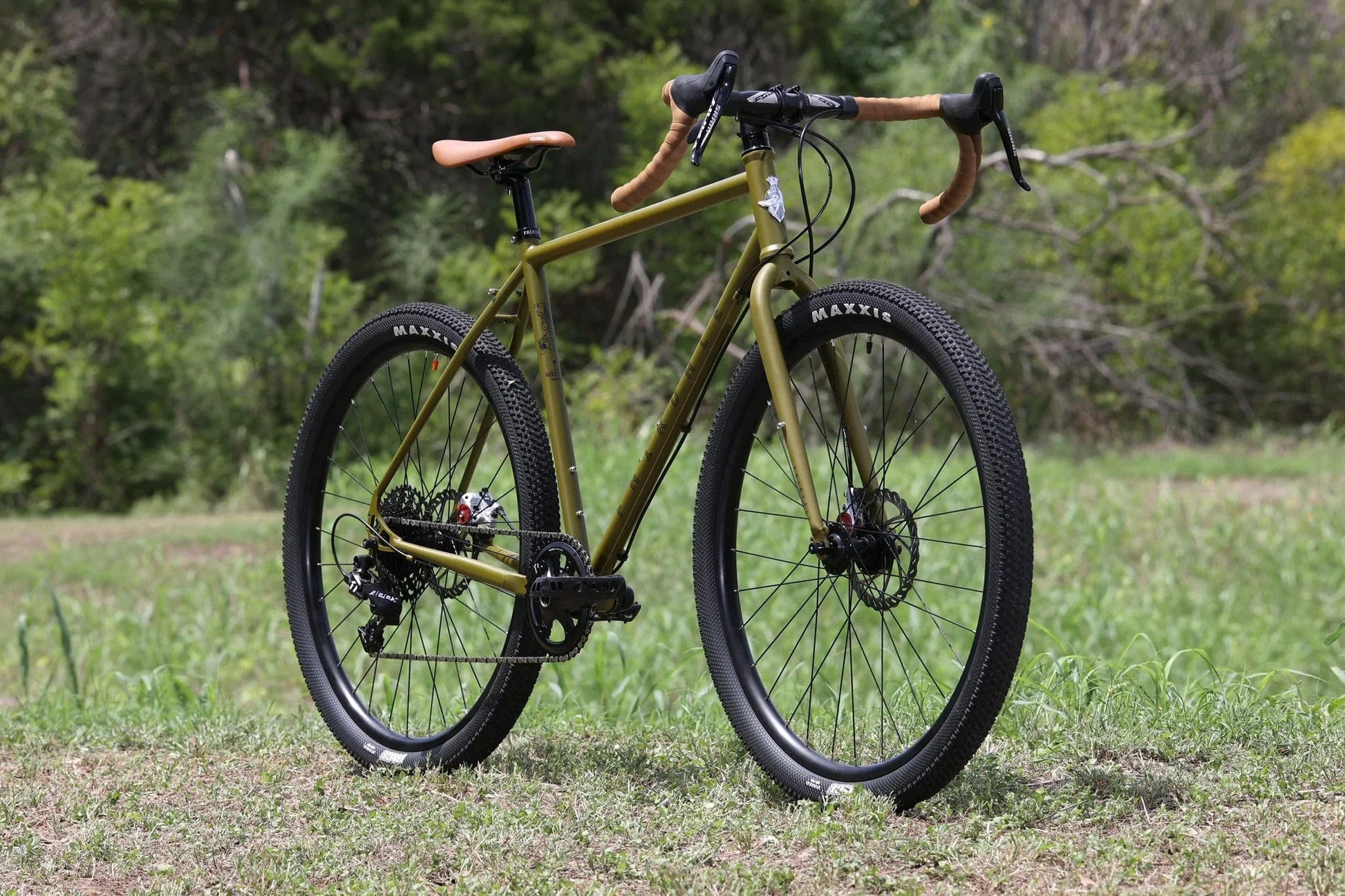 Fairdale Bikes Fairdale 2023 Weekender Nomad Bike Matte Army Green