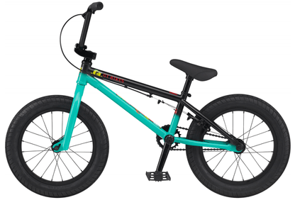 GT BMX Bikes Pitch Green / 16 Inch GT Lil Performer 16 Inch Bike Pitch Green