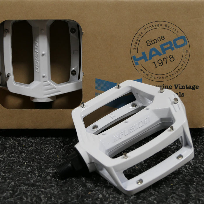 Haro Old School BMX White / 1/2 Inch Haro Fusion DX Alloy Pedals