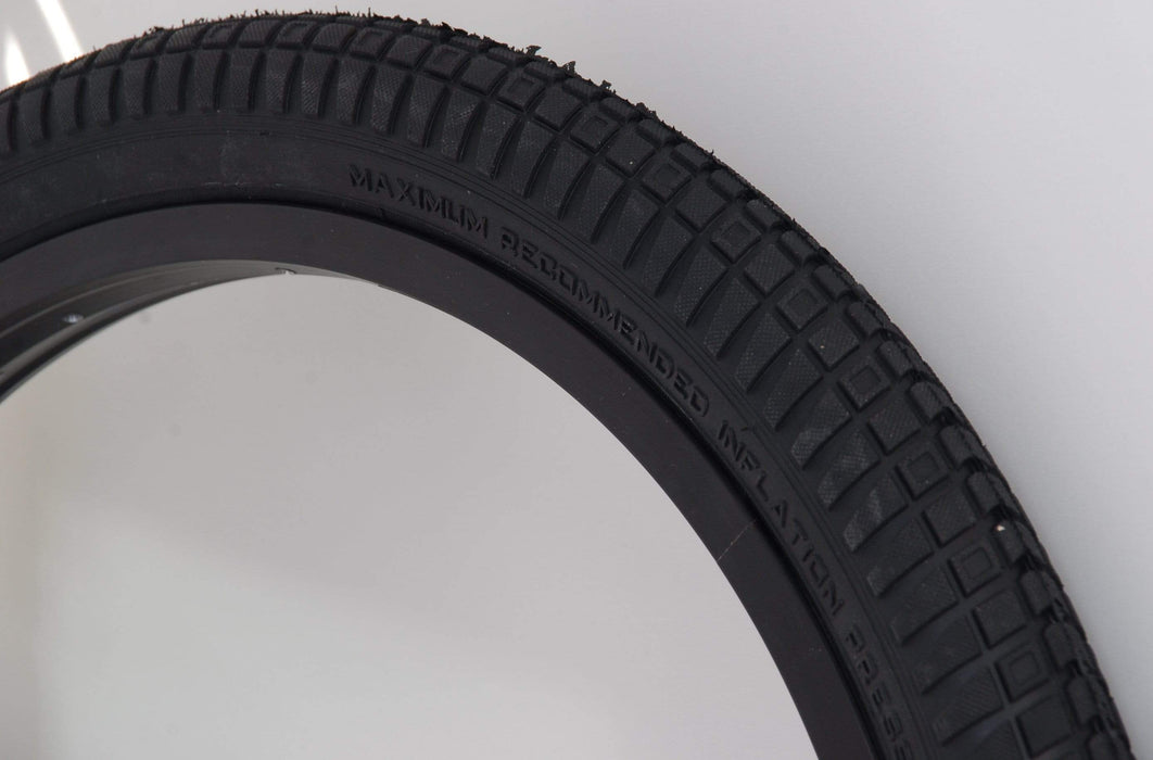 Ilegal BMX Parts Ilegal Amplo Blackwall Tyre 2.35