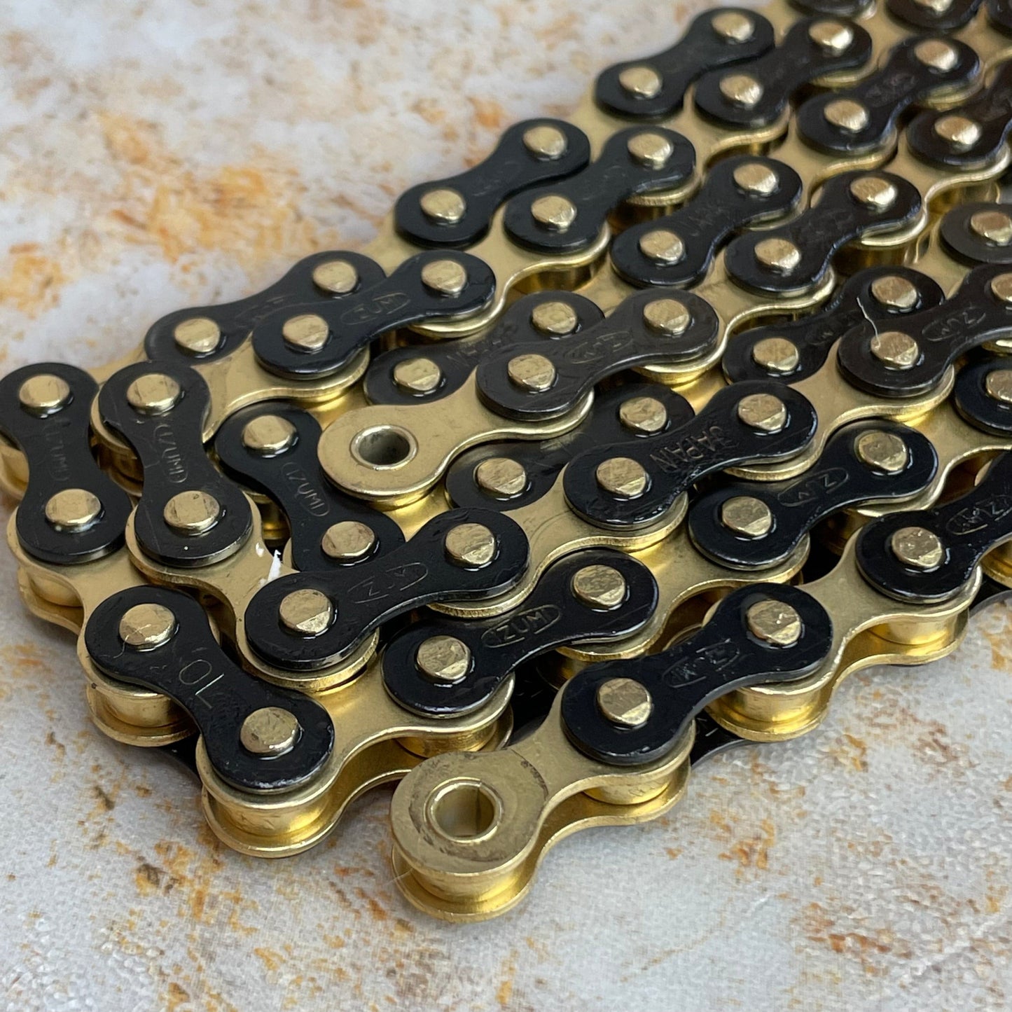 Izumi BMX Parts Gold/Black Plates IZUMI Old School BMX Chain