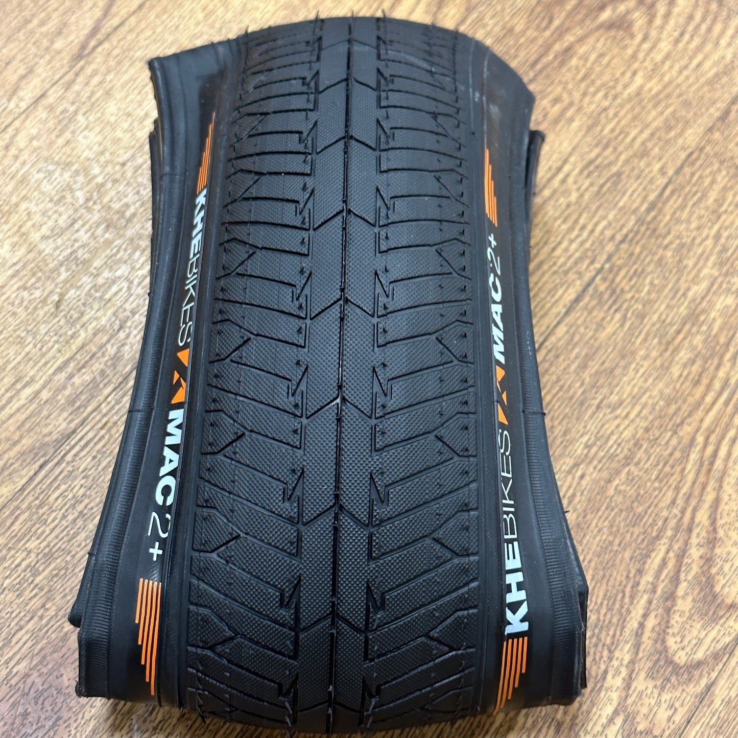 KHE BMX Parts 20x2.3 KHE Mac2+ Folding 2.30" Tyre