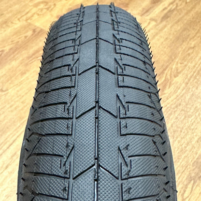 KHE BMX Parts 20x2.3 KHE Mac2+ Folding 2.30" Tyre