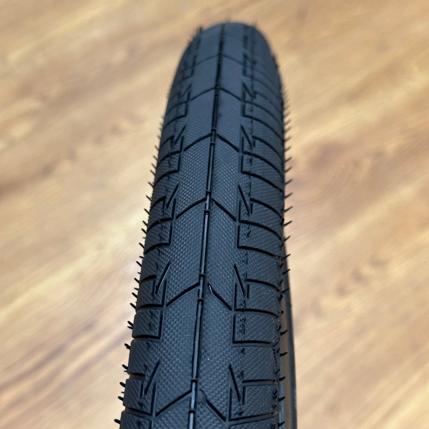 KHE BMX Parts 20x2.30 KHE Mac2+ Proof 2.30" Tyre