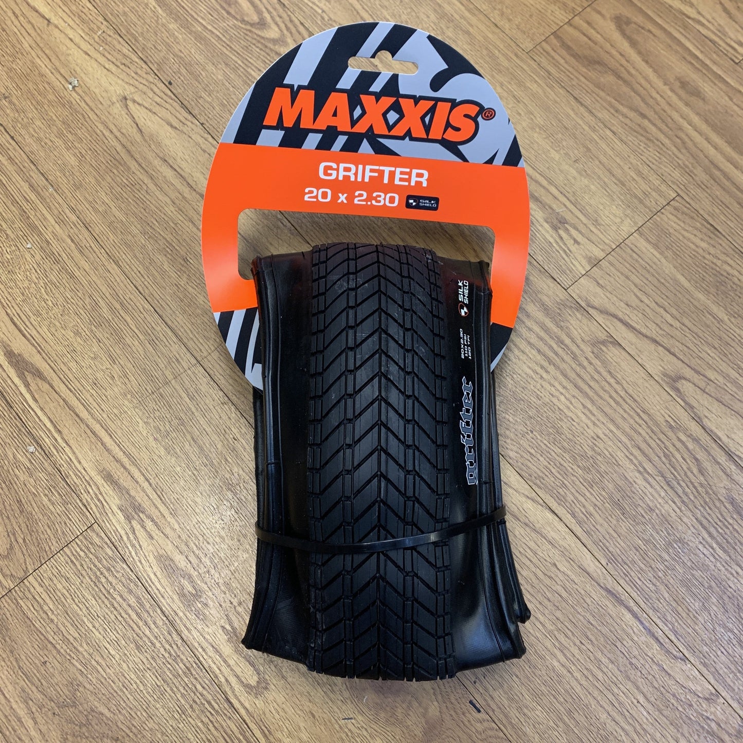 Maxxis Grifter 20 Inch Dual Compound Folding SilkShield Tyre