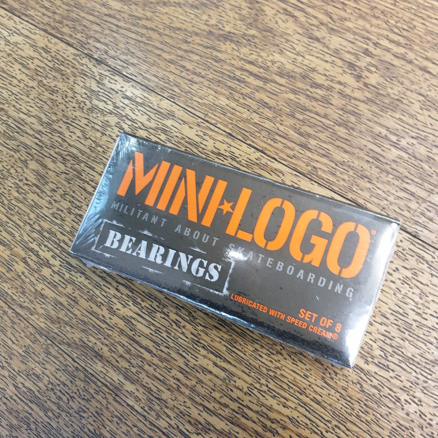 Mini Logo Skateboard Bearings Set