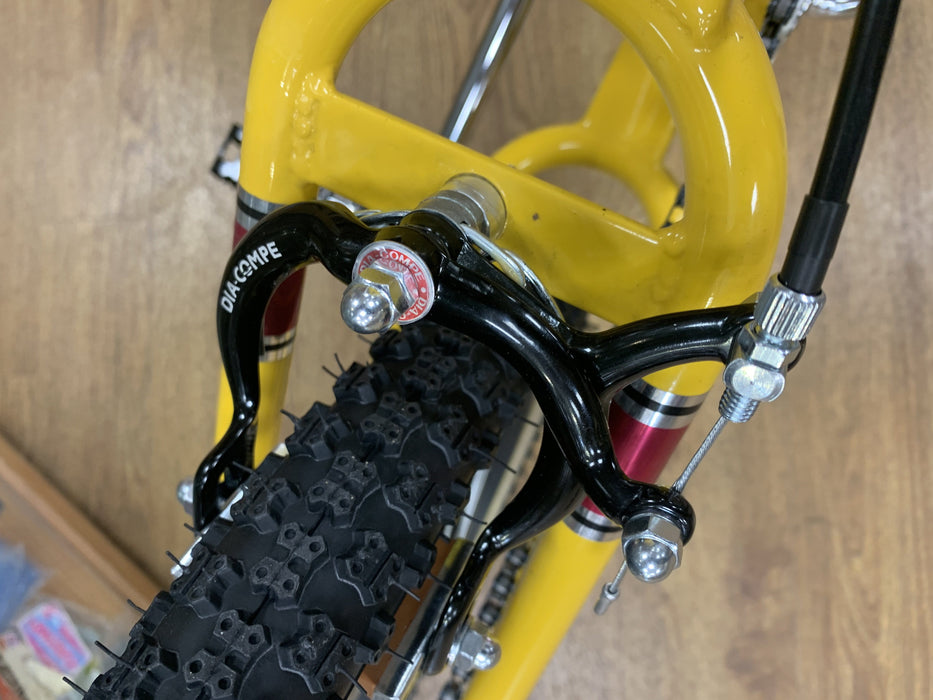 Mongoose Old School BMX Mongoose c1981 Wire Wheel Bike Yellow
