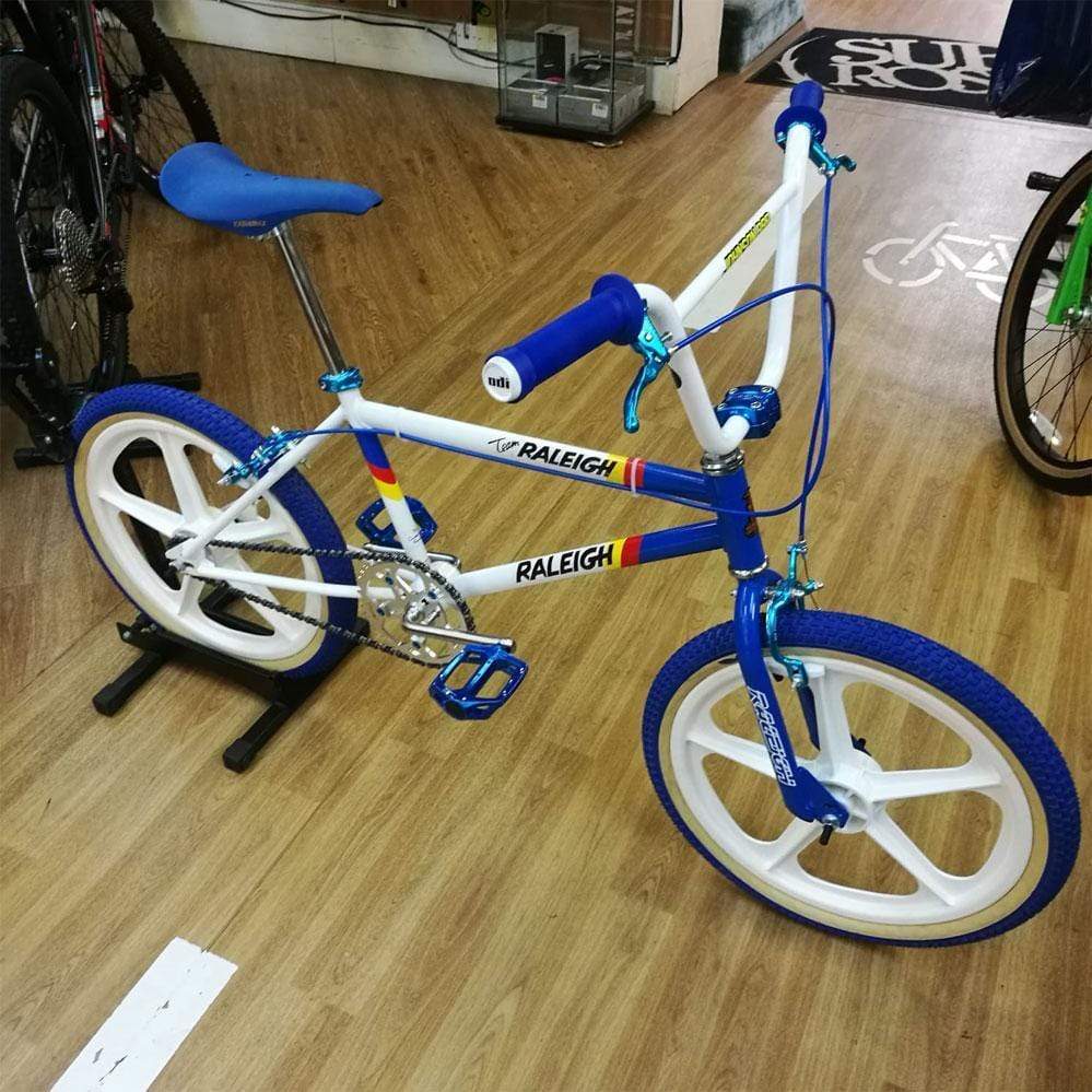 Bmx bike with mag wheels online