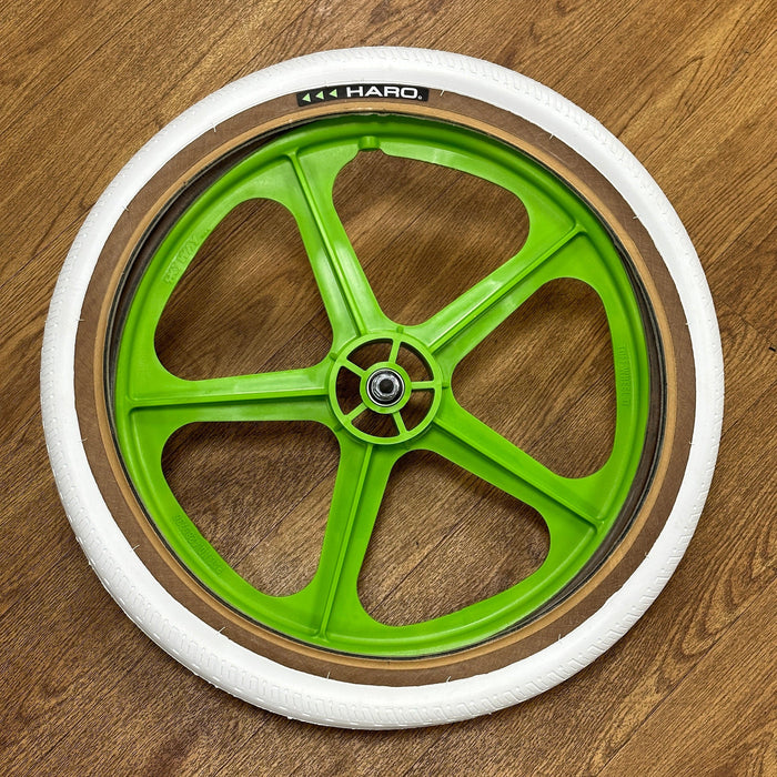 Skyway Old School BMX GREEN Wheels with WHITE Tyres Skyway Tuff Wheels with fitted Haro HPF Tyres and Freewheel Pair