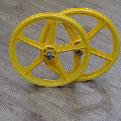 Skyway Old School BMX Yellow / 1.75/1.75 Skyway Tuff Wheels with fitted Tioga Comp III Skinwall Tyres and Freewheel Pair