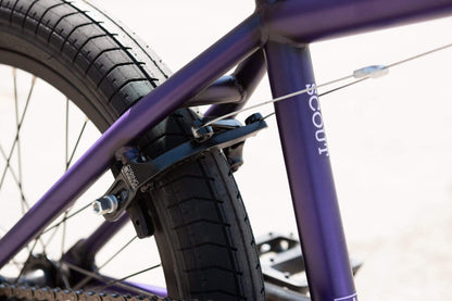 Sunday BMX Bikes Sunday 2022 Scout 20.75 TT Bike Matte Trans Purple