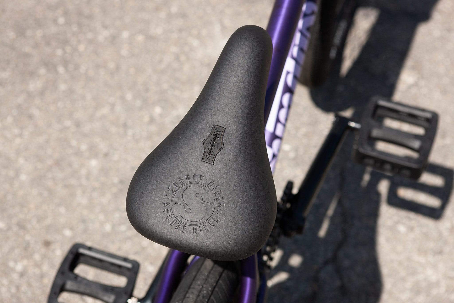 Sunday BMX Bikes Sunday 2022 Scout 20.75 TT Bike Matte Trans Purple