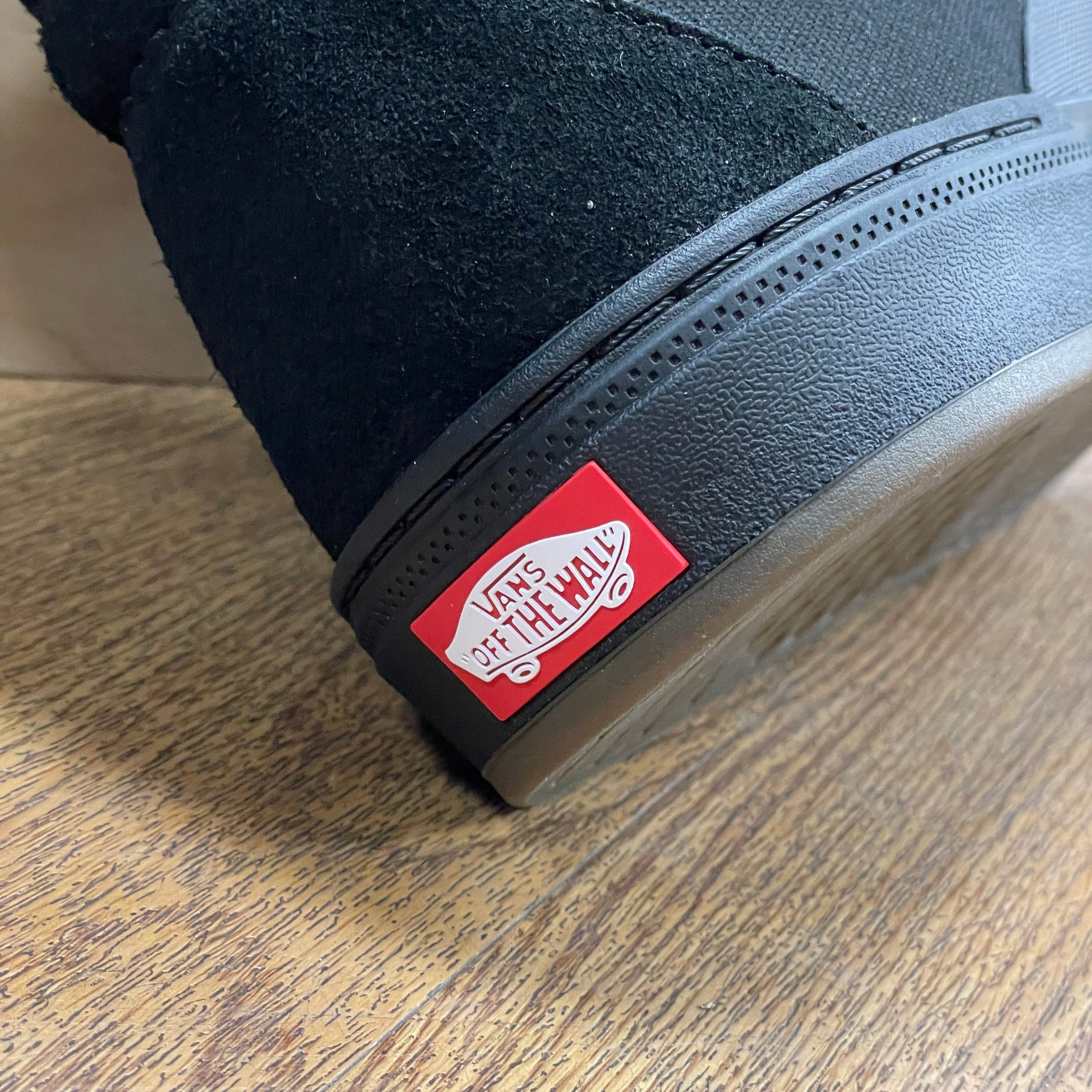 Sk8 hi pro black deals