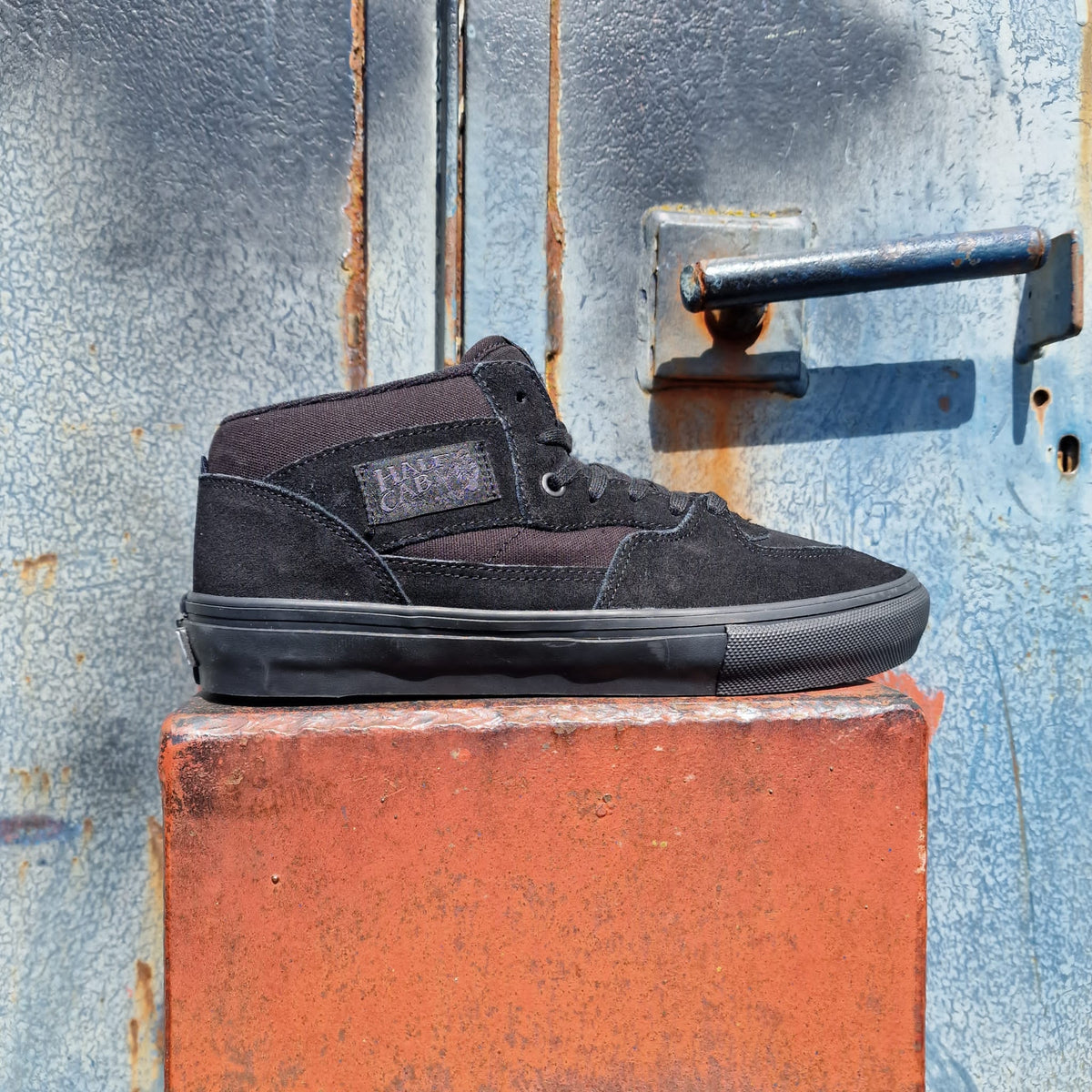 Vans Clothing & Shoes Vans Skate Half Cab Shoes Black / Black