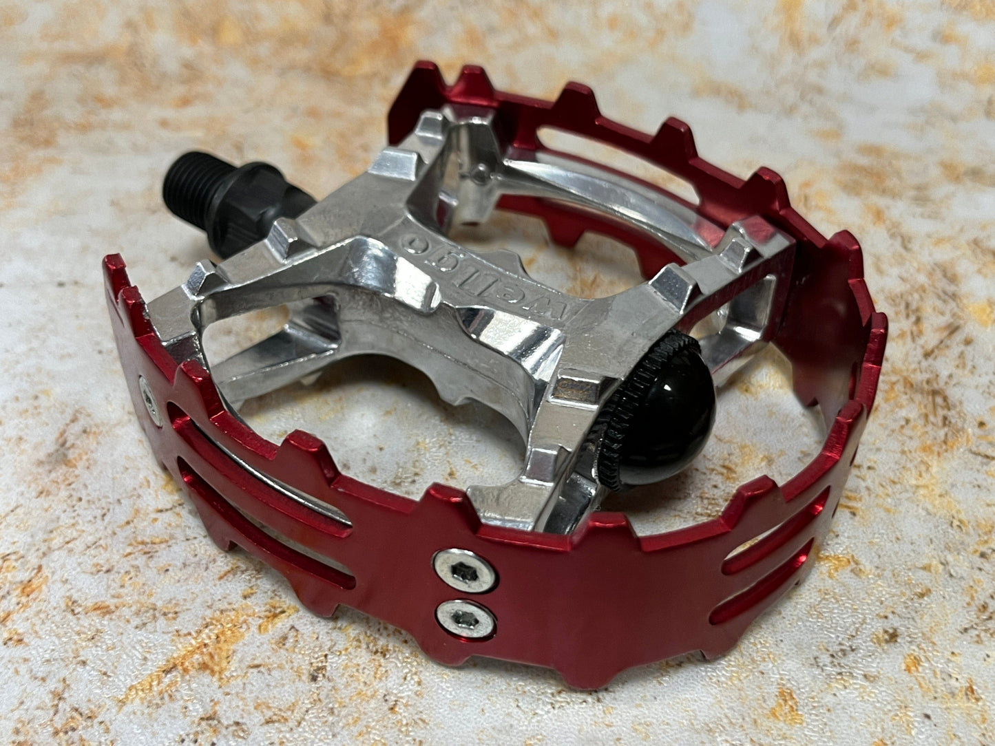 Wellgo Old School BMX Red / 1/2" Wellgo XC-II 1/2" Bear Trap Pedals